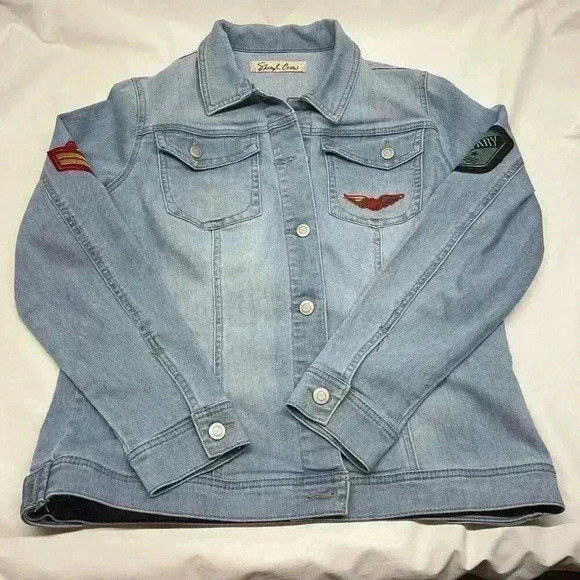 sheryl crow Jackets & Blazers - Sheryl Crow Jean Jacket Size Med‎